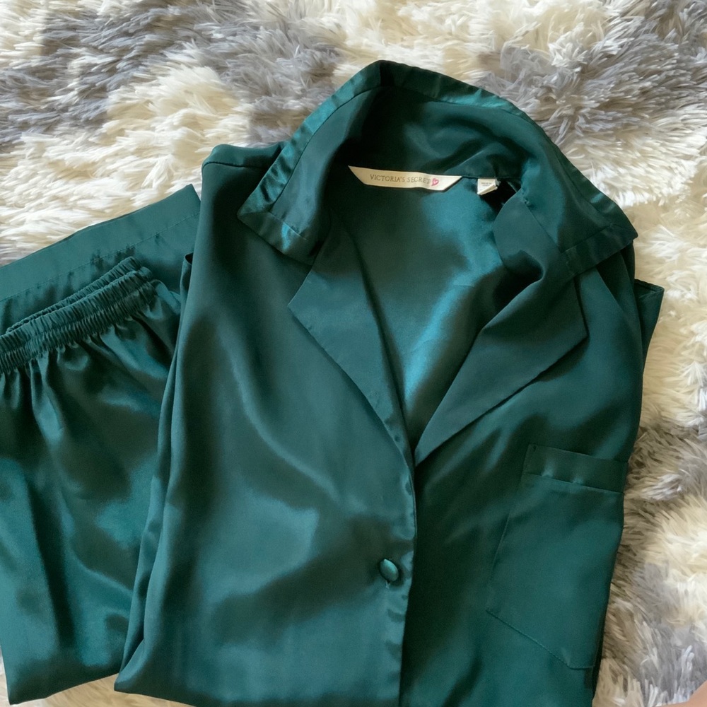 Victoria’s Secret Satin Pj Set